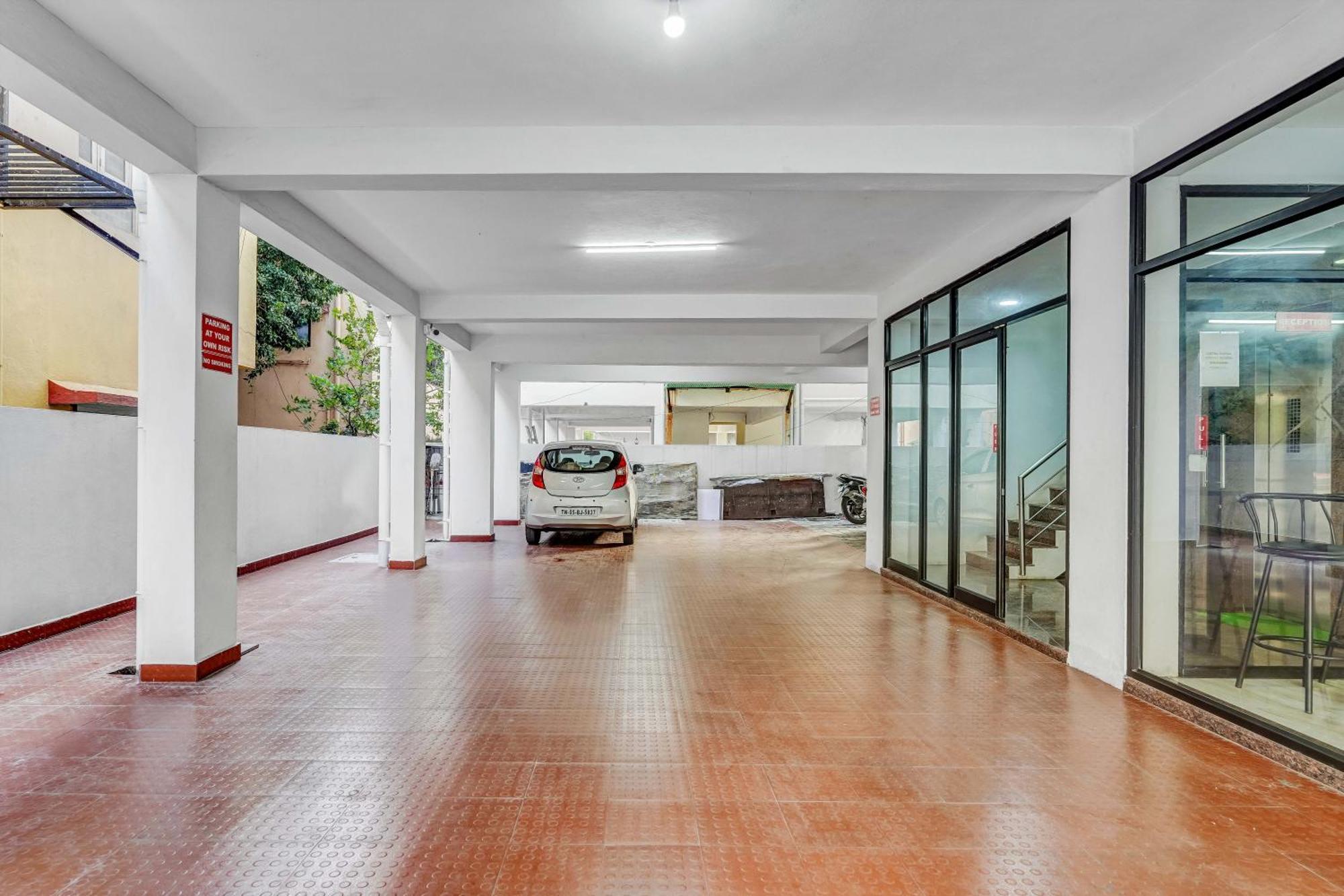Season 4 Residences - 1Bhk Furnished Apartments Csennai Kültér fotó
