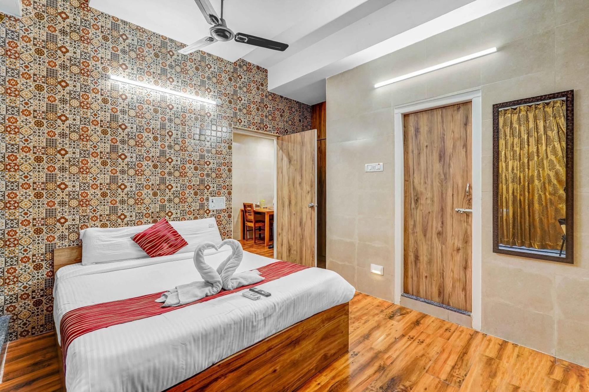 Season 4 Residences - 1Bhk Furnished Apartments Csennai Kültér fotó