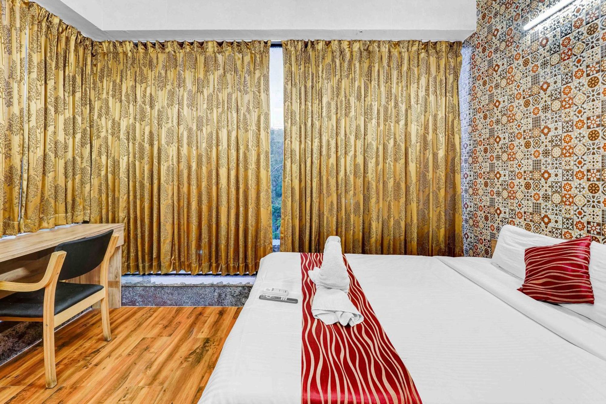 Season 4 Residences - 1Bhk Furnished Apartments Csennai Kültér fotó